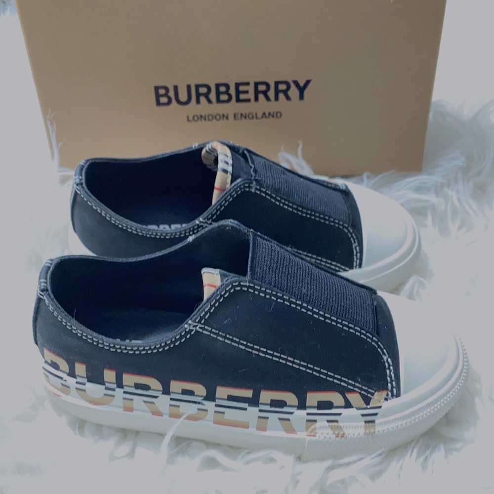 Authentic Burberry Shoes Low Top Slip on Sneakers